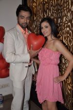 Shilpa Anand celebrate Valentine Day with Akash in Mumbai on 13th Feb 2013 (1).JPG